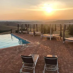 Agrihotel Il Palagetto Вольтерра